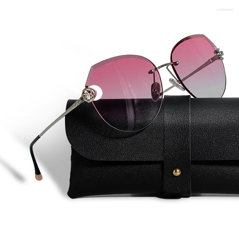 Sunglasses MS Brand Designer Women Polarized Fashion Rimless Ladies Vintage Female Sun Glasses Oculos UV400
Sunglasses MS Brand Designer Women Polarized Fashion Rimless Ladies Vintage Female Sun Glasses Oculos UV400