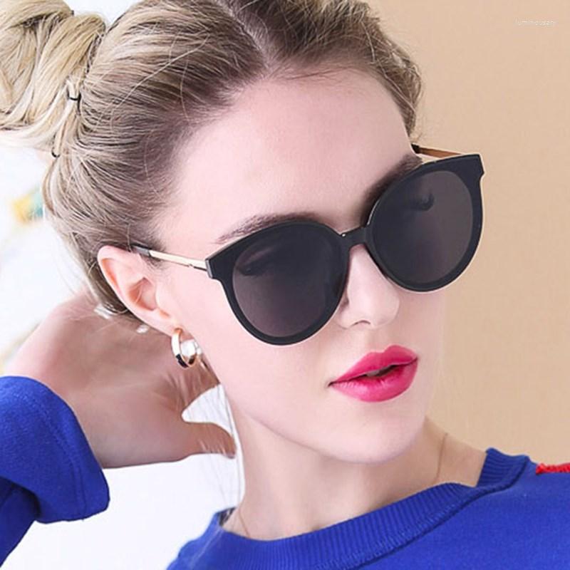 Sunglasses 2022 Fashion Vintage Women Classic Men Round Plastic Glasses Female Retro Out Door Sun Black Uv400
Sunglasses 2022 Fashion Vintage Women Classic Men Round Plastic Glasses Female Retro Out Door Sun Black Uv400