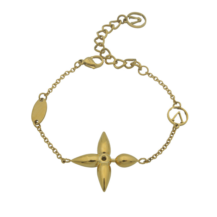 Bracelet Earrings Necklace V letter stereo four leaf flower intercolor stud bracelets necklaces lvs glossy pointed flower gold suit bijoux cjewelers jewellery, Golden
Bracelet Earrings Necklace V letter stereo four leaf flower intercolor stud bracelets necklaces lvs glossy pointed flower gold suit bijoux cjewelers jewellery, Golden