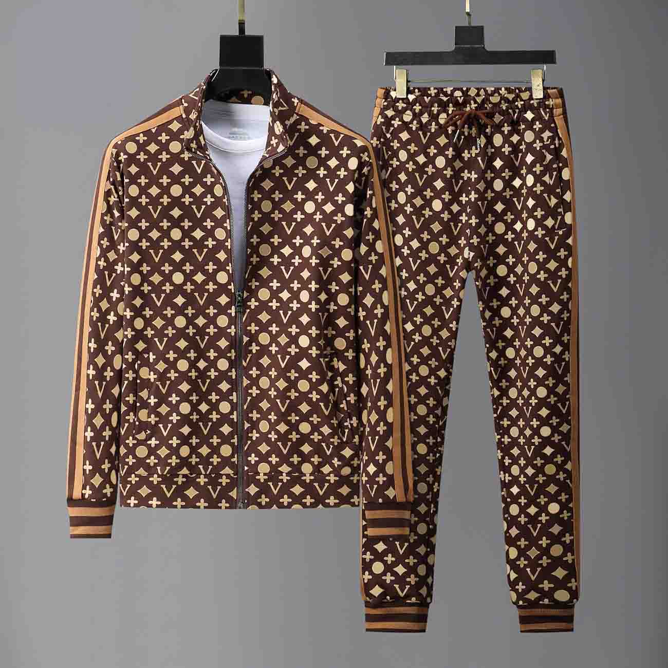 New Designer Tracksuits Men Luxury Sweatsuit Two Piece Embroidery womens Tracksuit Jogging Suit Jacket Hoodie Pants Sets Sporting Suits Women Mens Clothes M-3XL
New Designer Tracksuits Men Luxury Sweatsuit Two Piece Embroidery womens Tracksuit Jogging Suit Jacket Hoodie Pants Sets Sporting Suits Women Mens Clothes M-3XL