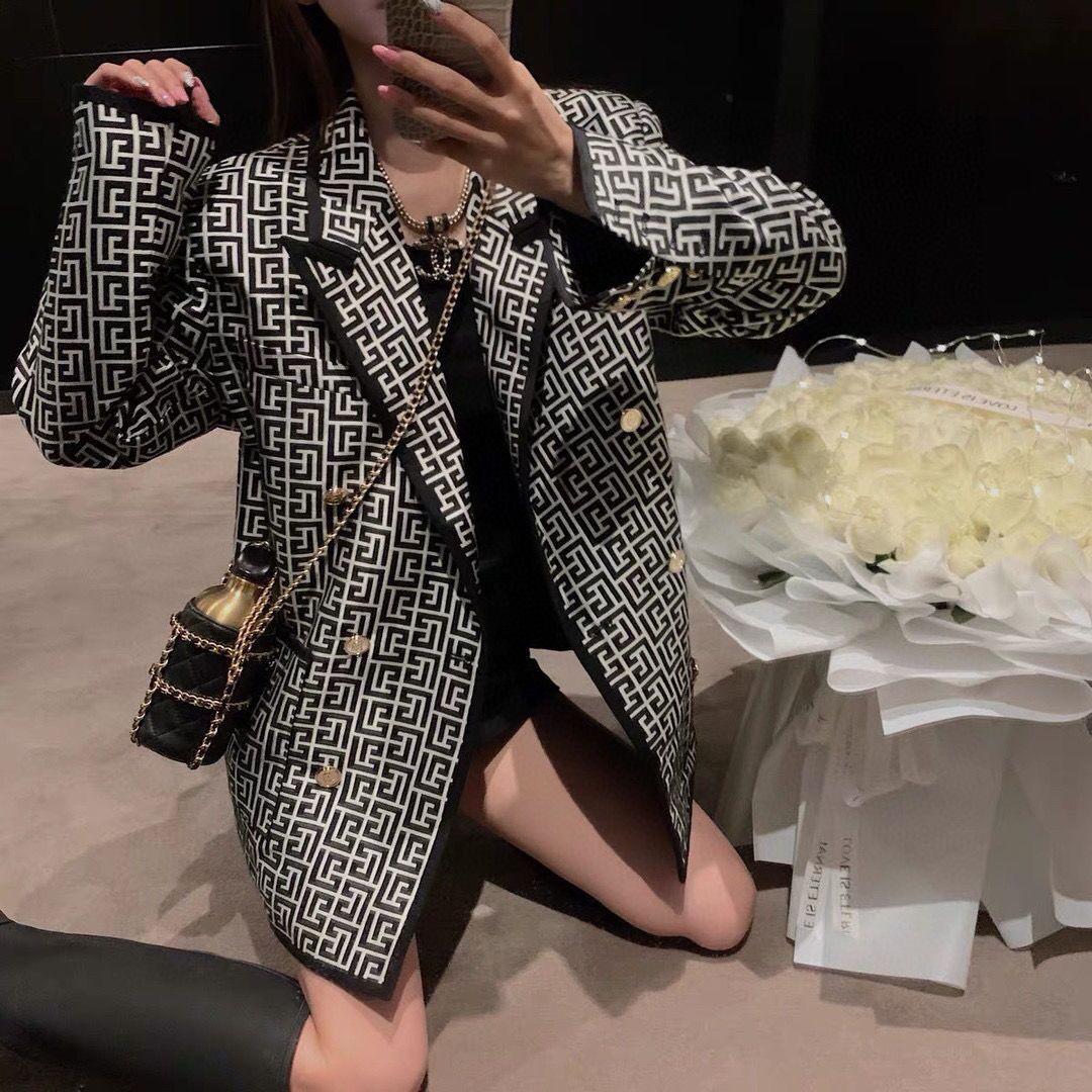Women' Suits & Blazers BL003 evening BLAZER Tide stylemambas Retro Fashion designer Presbyopic Maze Suit Jacket Lion Double-Breasted Slim Women' Clothing, Black
Women' Suits & Blazers BL003 evening BLAZER Tide stylemambas Retro Fashion designer Presbyopic Maze Suit Jacket Lion Double-Breasted Slim Women' Clothing, Black