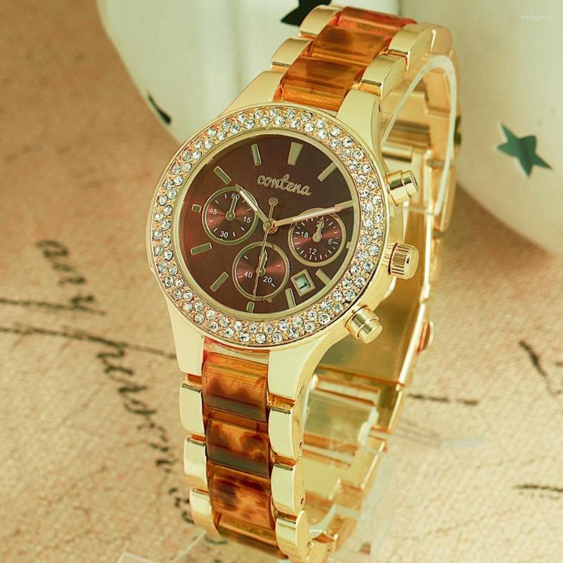 Wristwatches Women Watches 2022 Geneva Designer Famous Ladies Watch Female Clock Diamond Quartz Wrist Gifts For, Gold
Wristwatches Women Watches 2022 Geneva Designer Famous Ladies Watch Female Clock Diamond Quartz Wrist Gifts For, Gold