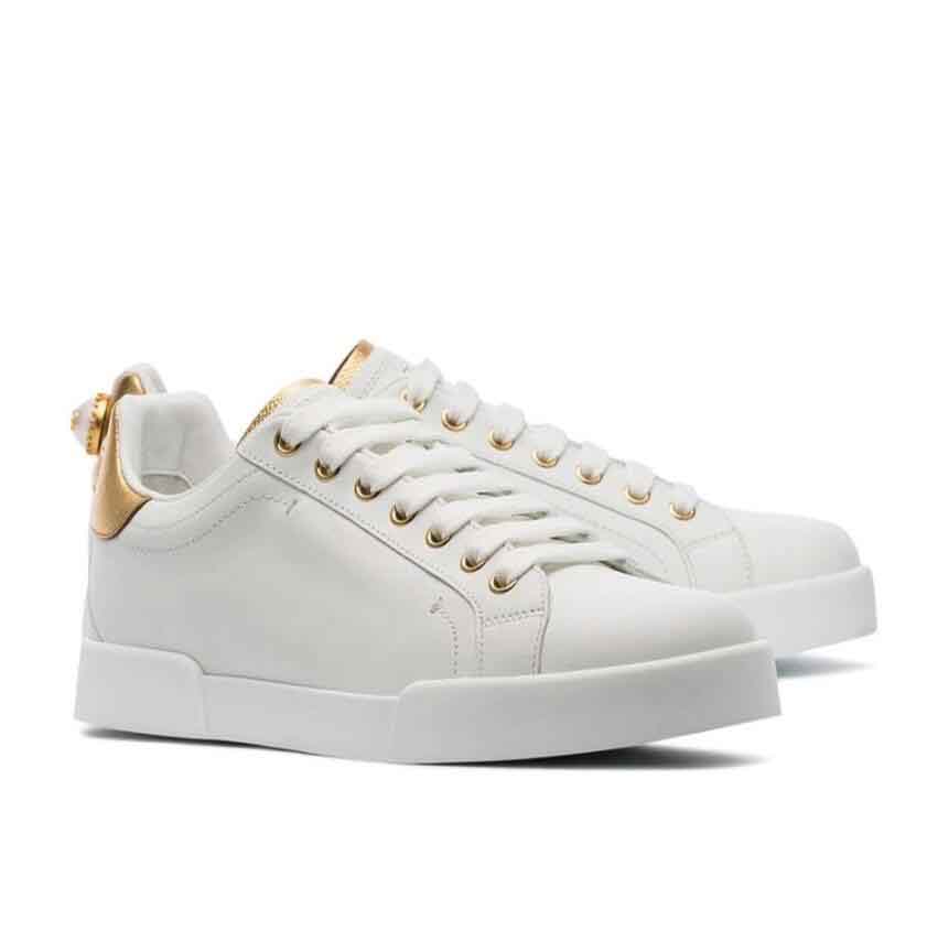 Luxury Brands 22S/S Portofin Women Men Sneakers Shoes Pearls Studs Calfskin Nappa White Black Sports Men's Wholesale Dress Party Trainer With Box
Luxury Brands 22S/S Portofin Women Men Sneakers Shoes Pearls Studs Calfskin Nappa White Black Sports Men's Wholesale Dress Party Trainer With Box