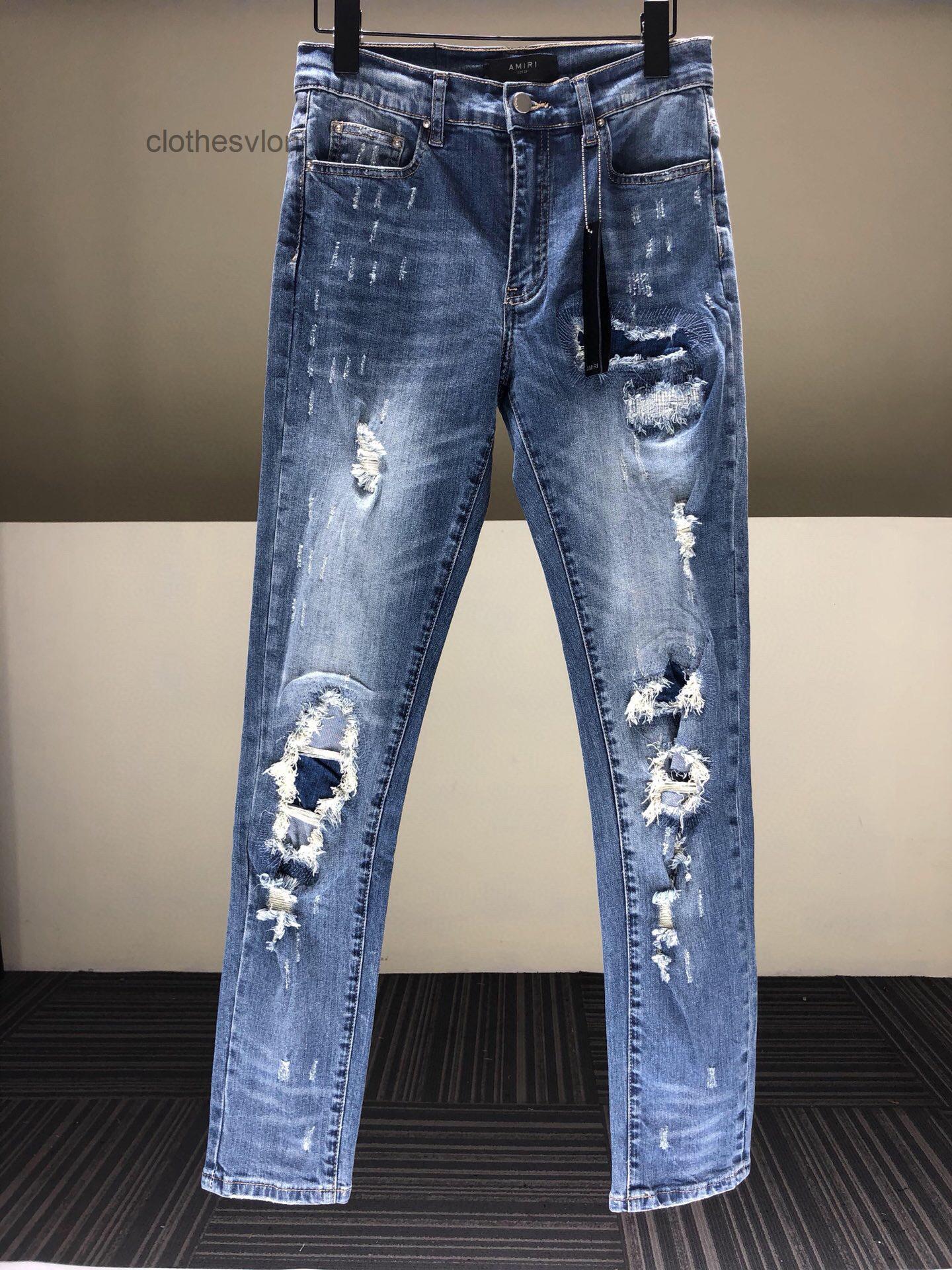 Jean Designer Amirs Jeans 2022 Amirsy Style Embroidered Patchwork Ripped Men's Blue Knee Slim Tight Star, Light blue
Jean Designer Amirs Jeans 2022 Amirsy Style Embroidered Patchwork Ripped Men's Blue Knee Slim Tight Star, Light blue