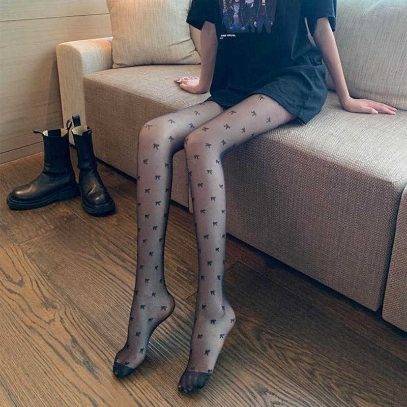 Men's Socks Women's Sexy Lace Transparent Bow Suspender Upper Thigh Stitching Pantyhose Babydoll G-String Erotic Dress Chemises, Black
Men's Socks Women's Sexy Lace Transparent Bow Suspender Upper Thigh Stitching Pantyhose Babydoll G-String Erotic Dress Chemises, Black
