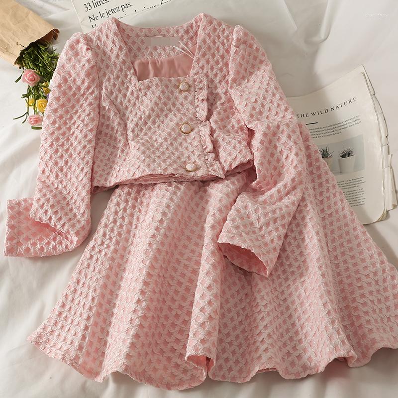 Work Dresses Of Buckle Brief Paragraph Coat 2022 Early Autumn Plaid French Small Sweet Two-piece Age Cultivate Morality, See chart
Work Dresses Of Buckle Brief Paragraph Coat 2022 Early Autumn Plaid French Small Sweet Two-piece Age Cultivate Morality, See chart