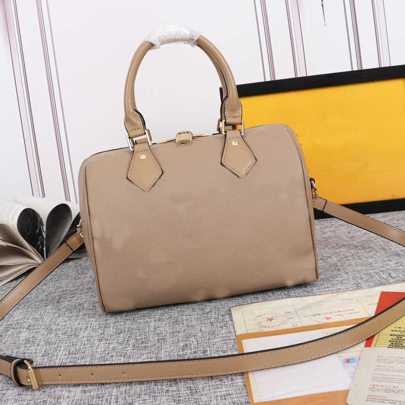 LVS Designer Handbags Louiss Tote bag Luxuries designers women crossbody Handbag Shoulder totes bags purses wallet HYU8, No bags
LVS Designer Handbags Louiss Tote bag Luxuries designers women crossbody Handbag Shoulder totes bags purses wallet HYU8, No bags