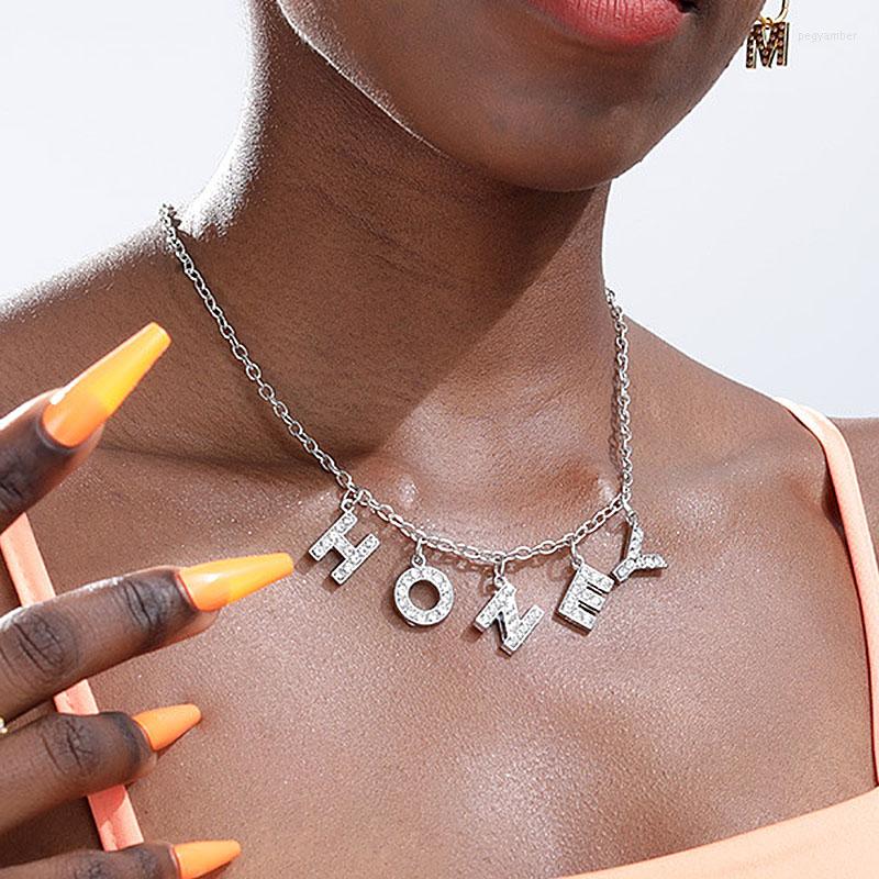 Choker Sexy Harajuku Style Chains Rhinestone Letters Necklace For Women DIY Custom Made Chocker Collar Jewelry Party Gift
Choker Sexy Harajuku Style Chains Rhinestone Letters Necklace For Women DIY Custom Made Chocker Collar Jewelry Party Gift
