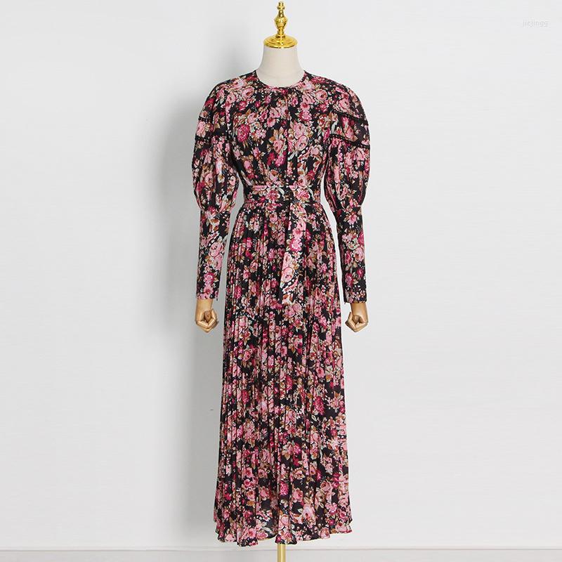 Casual Dresses SeeBeautiful Vintage Floral Printed Loose Pleated Dress O-neck Puff Sleeve Belt Women 2022 Autumn Fashion Q778
Casual Dresses SeeBeautiful Vintage Floral Printed Loose Pleated Dress O-neck Puff Sleeve Belt Women 2022 Autumn Fashion Q778