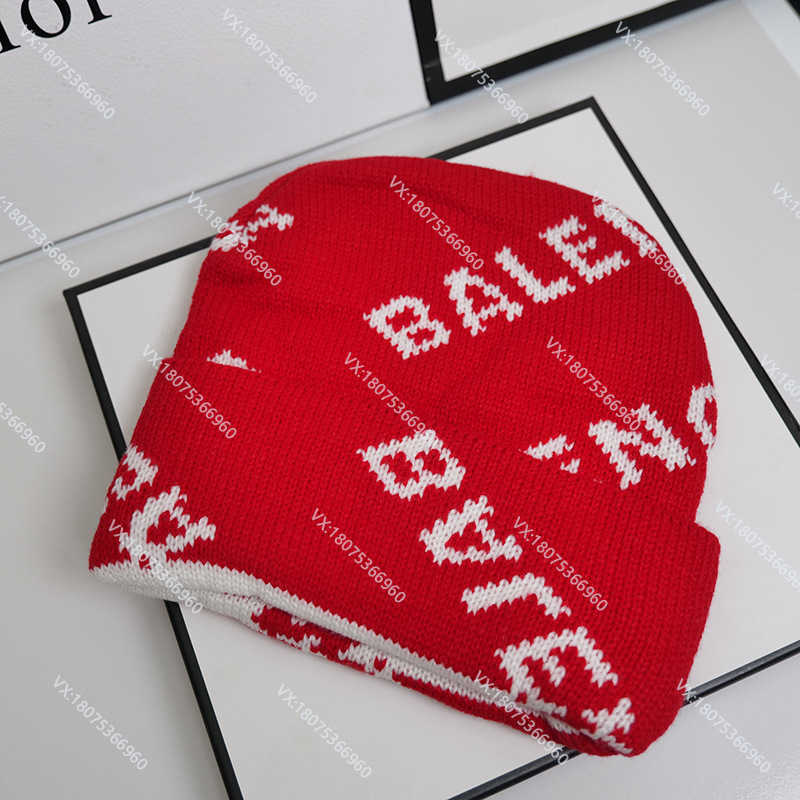 New hat knitted all over printed letter wool hat for men and women lovers in autumn and Winter Knit Hat is warm and thick, Red
New hat knitted all over printed letter wool hat for men and women lovers in autumn and Winter Knit Hat is warm and thick, Red