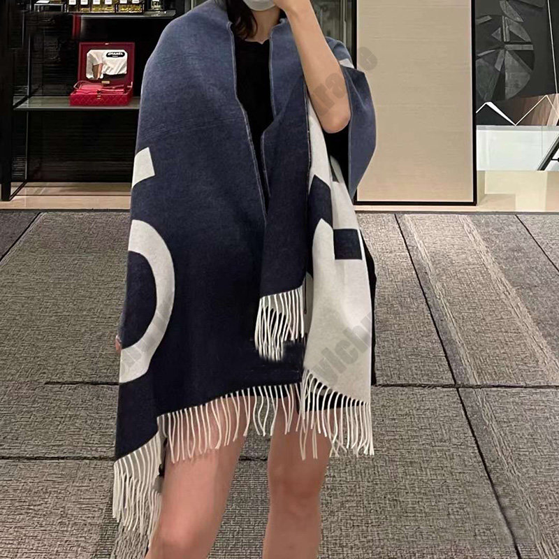 2022 Autumn and Winter New Cashmere C Home with The Same Large Letter Jacquard Long Warm Scarf Wild Fashion Shawl Women
2022 Autumn and Winter New Cashmere C Home with The Same Large Letter Jacquard Long Warm Scarf Wild Fashion Shawl Women