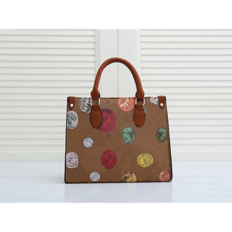 Shoulder bag 2022 designer coins antique Women Handbag onthego Crossbody cameos MM Handbags colored Tote bags Torons handles Classic M59245, Extra freight
Shoulder bag 2022 designer coins antique Women Handbag onthego Crossbody cameos MM Handbags colored Tote bags Torons handles Classic M59245, Extra freight