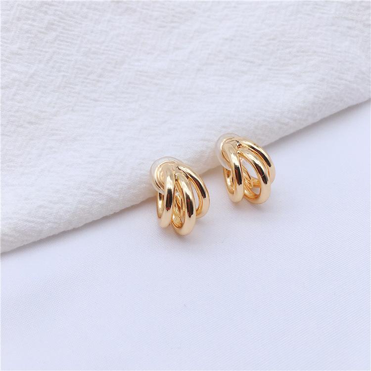 Backs Earrings Without Pierced Ears Metallic Simple Temperament Style Ear Rings Cold Ladies.
Backs Earrings Without Pierced Ears Metallic Simple Temperament Style Ear Rings Cold Ladies.