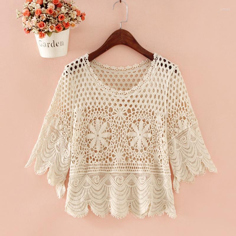 Women's Blouses Lace Hollow Out Women Blouse 2022 Summer Solid O-neck Flare Sleeved Short High Waist Loose Lady Elegant Pulls Outwear Tops, See chart
Women's Blouses Lace Hollow Out Women Blouse 2022 Summer Solid O-neck Flare Sleeved Short High Waist Loose Lady Elegant Pulls Outwear Tops, See chart