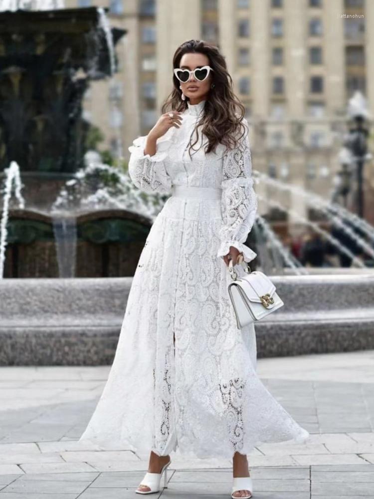 Casual Dresses Retro Solid Color Hollow Water Soluble Lace Single Breasted Up High Waist Dress Women' Fashion Loose Swing Puff Skirt, Black
Casual Dresses Retro Solid Color Hollow Water Soluble Lace Single Breasted Up High Waist Dress Women' Fashion Loose Swing Puff Skirt, Black