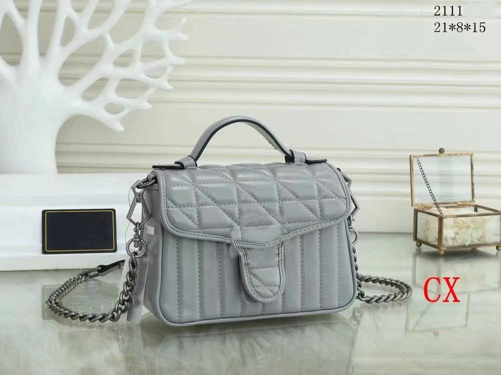 Designer Marmont Bag Lady Crossbody Bags Women WF Wave Pattern Luxury Italy Chain Shoulder Famous Genuine Leather PU Classic Tote small Coin, Extra freight
Designer Marmont Bag Lady Crossbody Bags Women WF Wave Pattern Luxury Italy Chain Shoulder Famous Genuine Leather PU Classic Tote small Coin, Extra freight