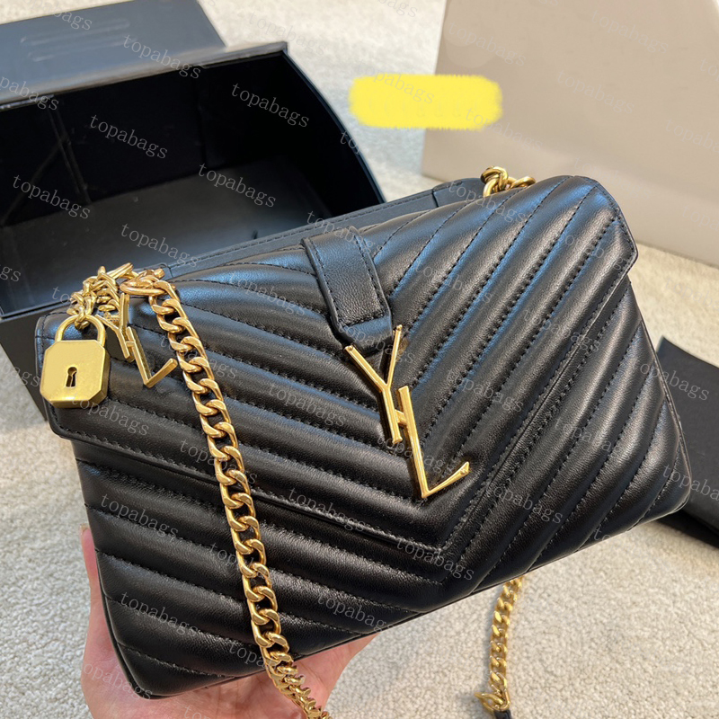New Fashion Womens Shoulder Messenger Bags Ladies Luxurious Handbags Soft Wavy Leather Flap Retro Classic Dinner Bag, 5 other bags
New Fashion Womens Shoulder Messenger Bags Ladies Luxurious Handbags Soft Wavy Leather Flap Retro Classic Dinner Bag, 5 other bags