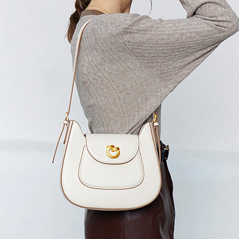 Evening Bags 2022 Genuine Leather Women's Bag Cowhide Ladies Handbag Luxury Design Saddle Sense Niche Shoulder Crossboby
Evening Bags 2022 Genuine Leather Women's Bag Cowhide Ladies Handbag Luxury Design Saddle Sense Niche Shoulder Crossboby