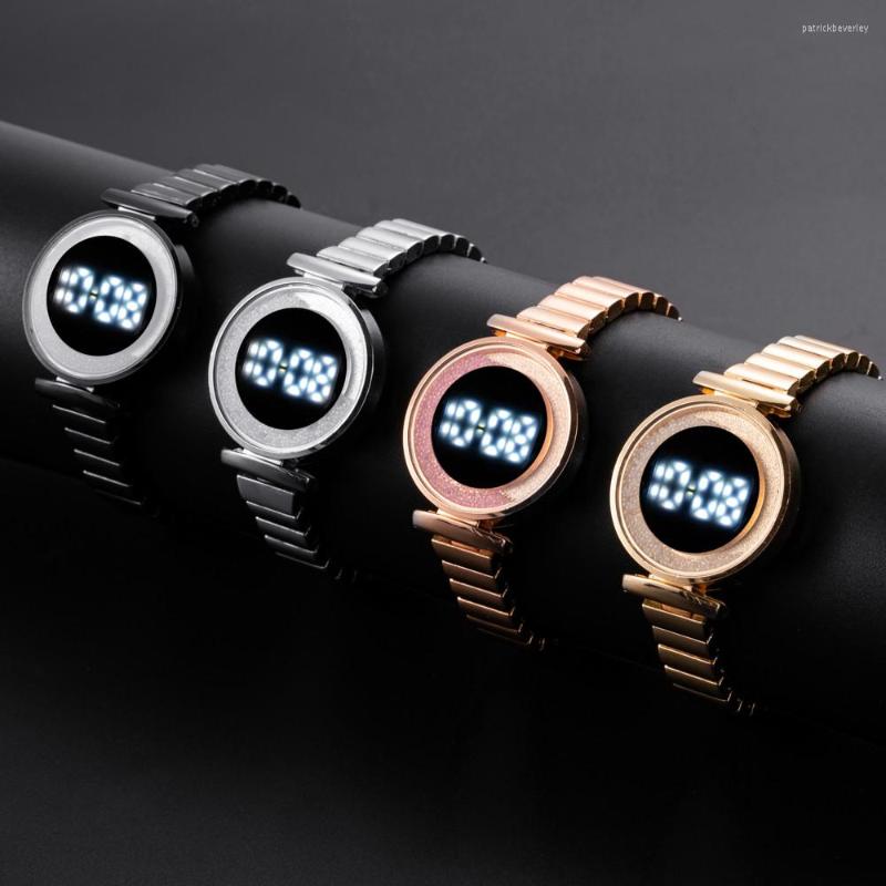 Wristwatches 2022 Luxury Women LED Digital Watch Gold Sliver Stainless Steel Electronic Watches Casual Ladies Wristwatch Relogio Masculin
Wristwatches 2022 Luxury Women LED Digital Watch Gold Sliver Stainless Steel Electronic Watches Casual Ladies Wristwatch Relogio Masculin