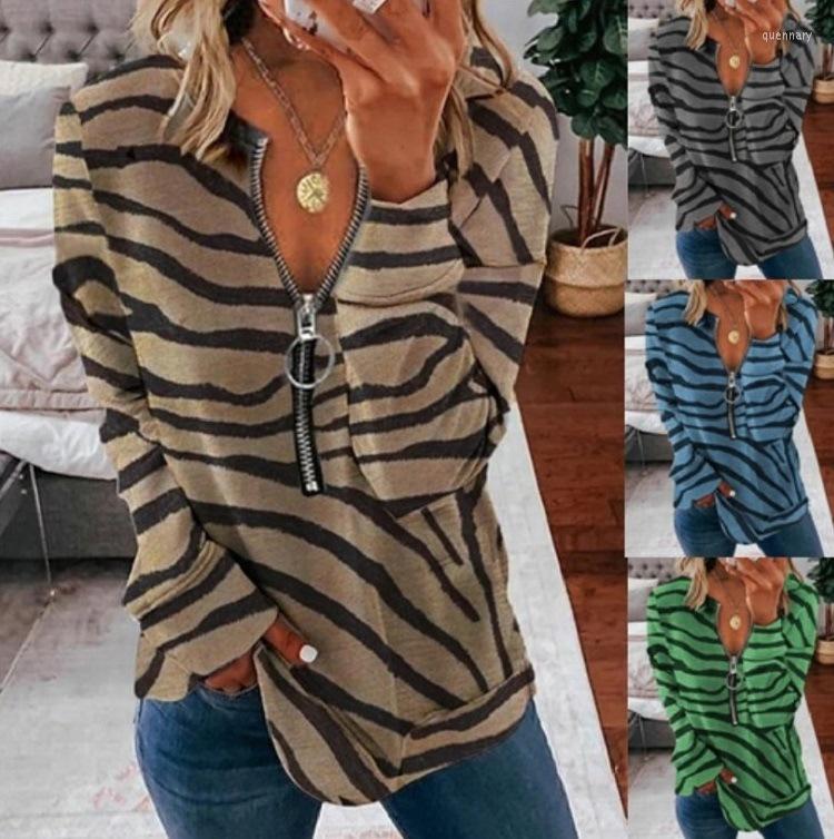 Women' T Shirts 2022 Round Neck Zipper Long Sleeve Random Print Loose Top T-shirt Sweater Women, Blue
Women' T Shirts 2022 Round Neck Zipper Long Sleeve Random Print Loose Top T-shirt Sweater Women, Blue