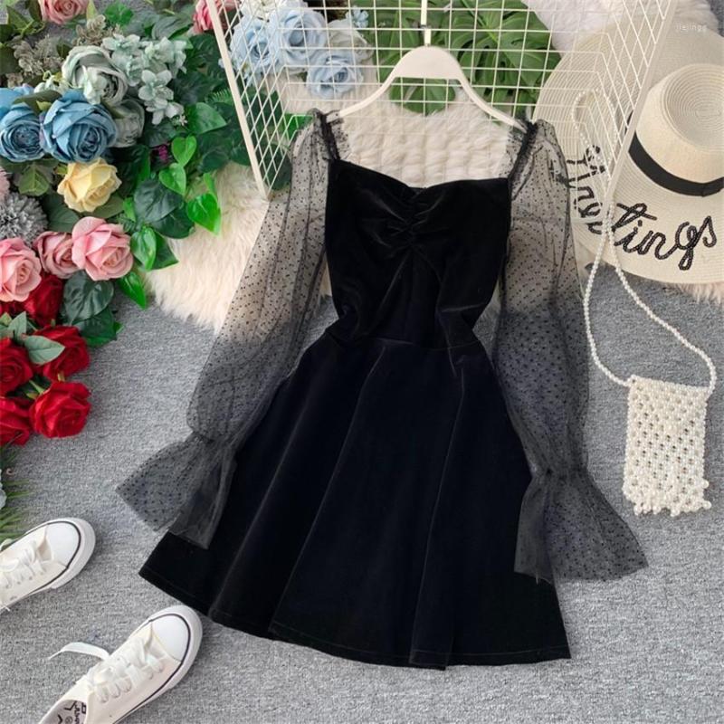 Casual Dresses Autumn Winter Women Long Sleeve Velvet Dress Big Size A-line Mesh Elegant French Lady Square Collar Dressess Vestidos 1107, Black 
Casual Dresses Autumn Winter Women Long Sleeve Velvet Dress Big Size A-line Mesh Elegant French Lady Square Collar Dressess Vestidos 1107, Black