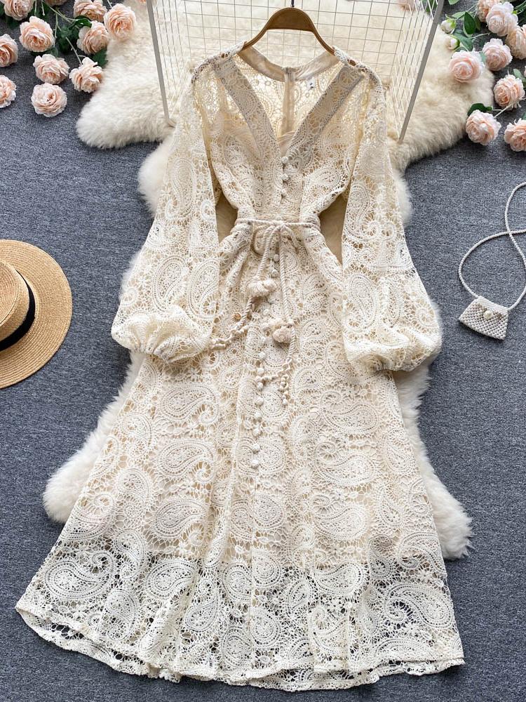 Casual Dresses Vintage Hollow Out Lace Long Dress Women Elegant V-Neck Single Breasted Puff Sleeve High Waist Blue/Beige/Black Maxi Robe
Casual Dresses Vintage Hollow Out Lace Long Dress Women Elegant V-Neck Single Breasted Puff Sleeve High Waist Blue/Beige/Black Maxi Robe