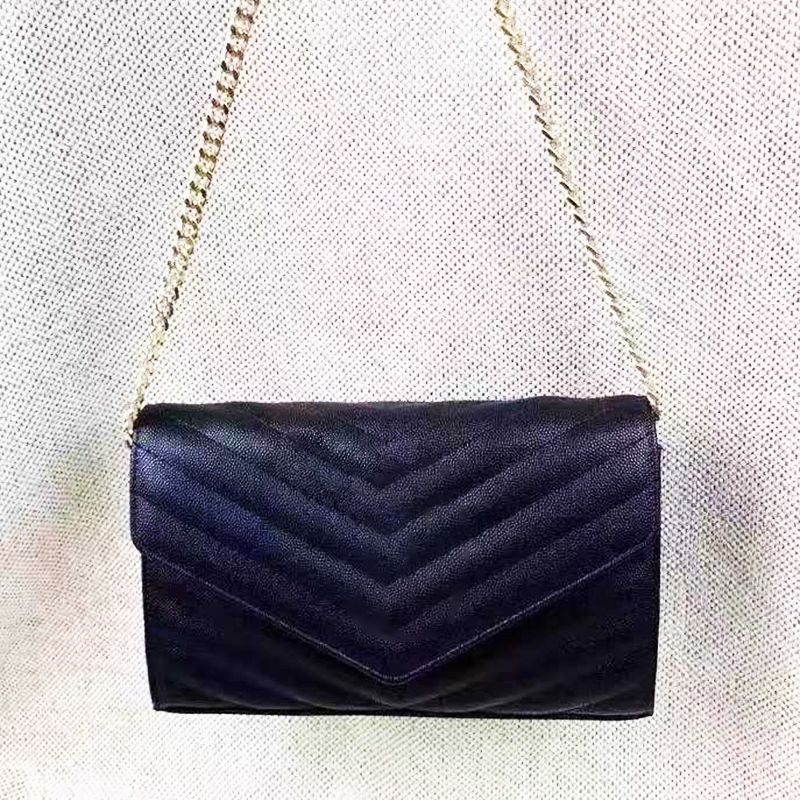 2022 Simple leisure Fashion women's bag Luxury designer brand Quality High One shoulder cross body leather caviar pattern chain small square bag woc handbag, Dust bag
2022 Simple leisure Fashion women's bag Luxury designer brand Quality High One shoulder cross body leather caviar pattern chain small square bag woc handbag, Dust bag