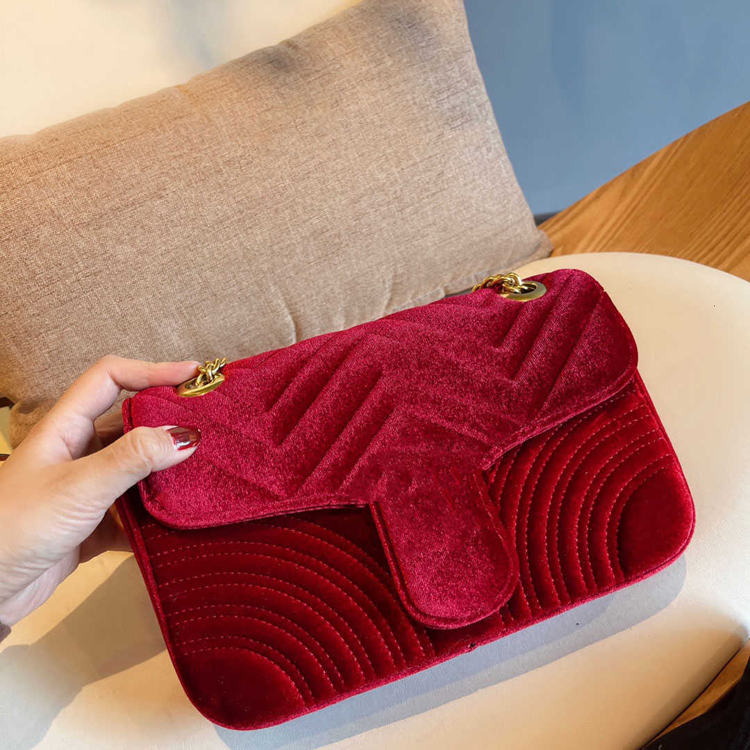 Chain 26CM box Marmont Laxurys Velvet Shoulder Bag Handbag womens Crossbody Lady Designers with, I need see separate product
Chain 26CM box Marmont Laxurys Velvet Shoulder Bag Handbag womens Crossbody Lady Designers with, I need see separate product