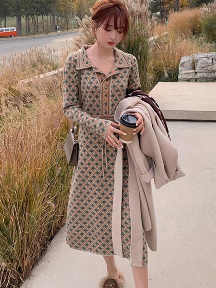 Casual Dresses 2022 Autumn Winter Vintage Knitted Dress For Women Long Sleeve A-line Midi Sweater Robe Femme Vestidos Pull, Picture color
Casual Dresses 2022 Autumn Winter Vintage Knitted Dress For Women Long Sleeve A-line Midi Sweater Robe Femme Vestidos Pull, Picture color