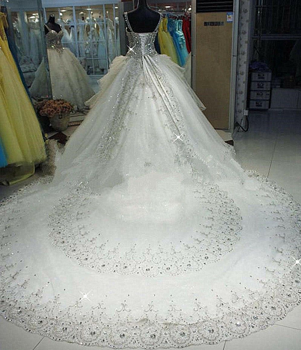 Wedding Beaded 2023 Crystals Dresses Bridal Gown Spaghetti Straps Ruffles Chapel Train A e Custom Made Plus Size Vestido De Novia