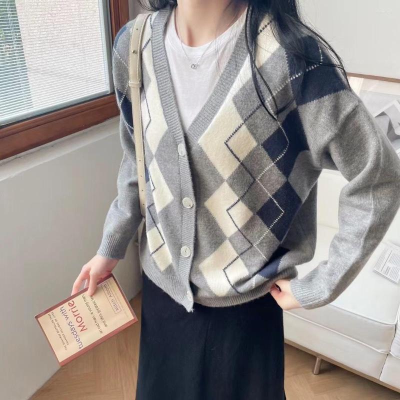 Women's Knits Yasuk Autumn Winter Fashion Casual Women's Loose Knitted Flower Warm Cardigan Gentle Irregular Splicing College Style, Khaki
Women's Knits Yasuk Autumn Winter Fashion Casual Women's Loose Knitted Flower Warm Cardigan Gentle Irregular Splicing College Style, Khaki