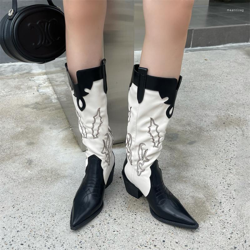 Boots 2022 Arrivals Pointed Toe Women Knee High For Woman Embroidery Design Mixed Color Thick Flat Mid Heels Slip On Botas, Black
Boots 2022 Arrivals Pointed Toe Women Knee High For Woman Embroidery Design Mixed Color Thick Flat Mid Heels Slip On Botas, Black