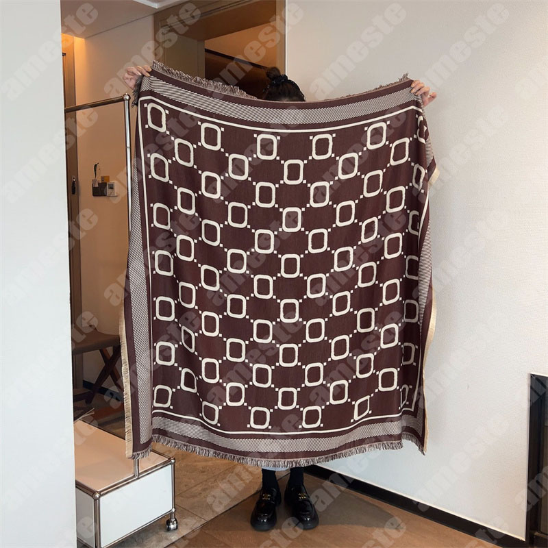 Womens Designer Cashmere Scarf Fashion Mens Scarfs High Quality Winter Scarves Classic Letter Long Shawl Wrap Ladies Luxury Wool Pashmina
Womens Designer Cashmere Scarf Fashion Mens Scarfs High Quality Winter Scarves Classic Letter Long Shawl Wrap Ladies Luxury Wool Pashmina