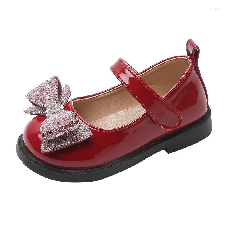 Athletic Shoes 2022 Soft Bottom Children's Chain Leather Girl Single Princess Sweet Fashion Bow-knot Cute Casual Flat, Black
Athletic Shoes 2022 Soft Bottom Children's Chain Leather Girl Single Princess Sweet Fashion Bow-knot Cute Casual Flat, Black