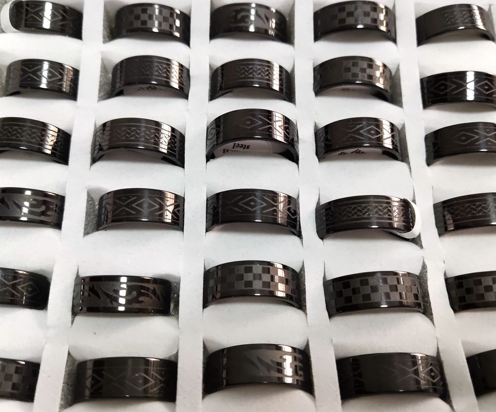 30pcs/lot Wholesale 8mm Stainless Steel Ring Etched Pattern Trendy Multi-Styles Mix Men Women Fashion Rings