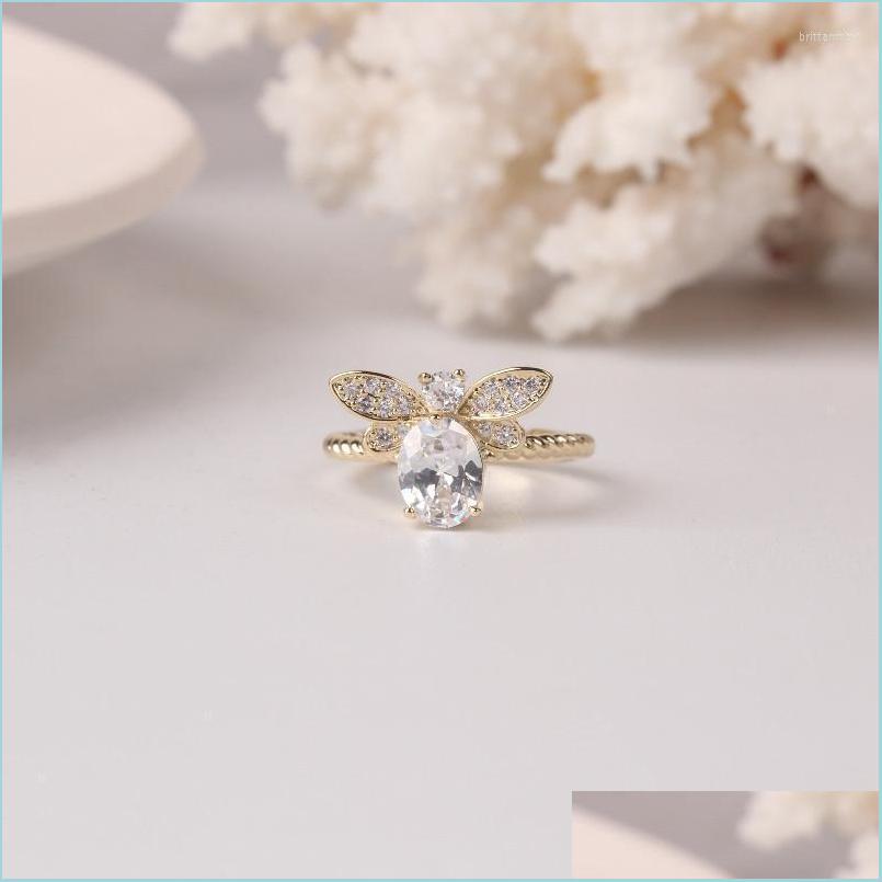 Cluster Rings Cluster Rings Korean Selling Fashion Jewelry Exquisite Copper Inlaid Zircon Bee Ring Simple Womens Opening Adjustable Dhjrs
Cluster Rings Cluster Rings Korean Selling Fashion Jewelry Exquisite Copper Inlaid Zircon Bee Ring Simple Womens Opening Adjustable Dhjrs