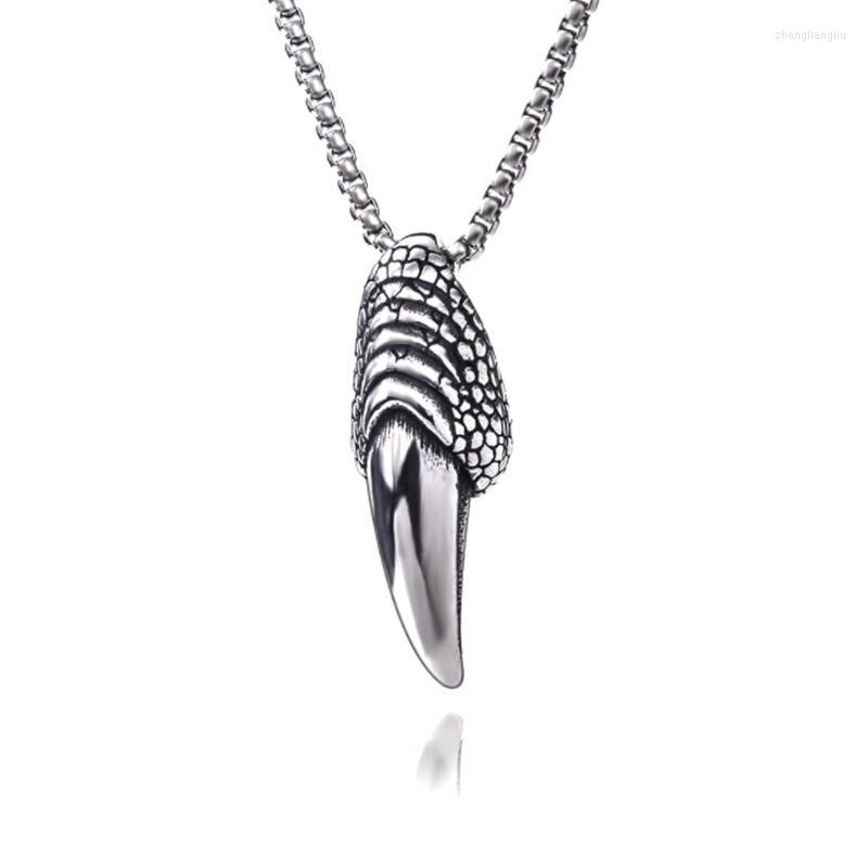Pendant Necklaces 2022 Personality Creative Fashion Hip Hop Punk Style Men's Necklace Trendy Street Eagle Claw Shape Titanium Steel
Pendant Necklaces 2022 Personality Creative Fashion Hip Hop Punk Style Men's Necklace Trendy Street Eagle Claw Shape Titanium Steel