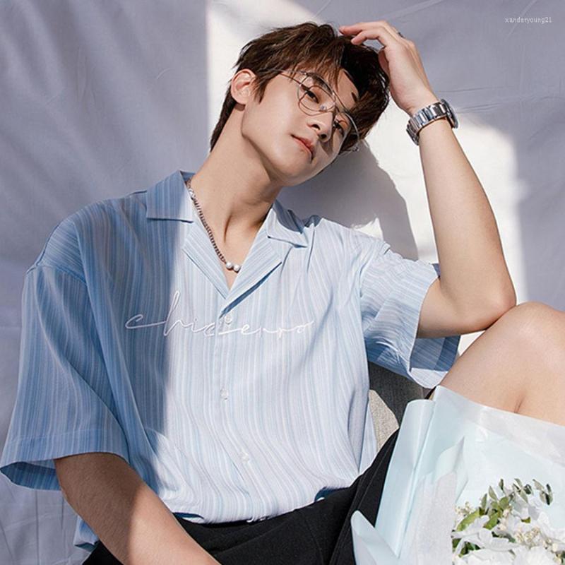 Men' Casual Shirts 2022 Summer Fashion Light Luxury Embroidered Short-sleeved Shirt Men Korean Version Loose, Blue
Men' Casual Shirts 2022 Summer Fashion Light Luxury Embroidered Short-sleeved Shirt Men Korean Version Loose, Blue