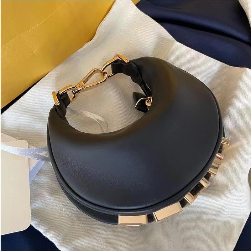 Crescent Bag Half Moon Crossbody Bags Plain Clutch Wallets Women Handbags Removable Chain Strap Bottom Metal Letter Genuine Leather Shoulder Purse, Green
Crescent Bag Half Moon Crossbody Bags Plain Clutch Wallets Women Handbags Removable Chain Strap Bottom Metal Letter Genuine Leather Shoulder Purse, Green