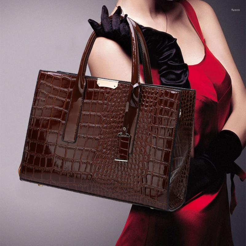 Duffel Bags Crossbody Bag For Women Fashion Crocodile Pattern Shoulder Handbag Leather Messenger Handbags With Adjustable Strap, Brown
Duffel Bags Crossbody Bag For Women Fashion Crocodile Pattern Shoulder Handbag Leather Messenger Handbags With Adjustable Strap, Brown