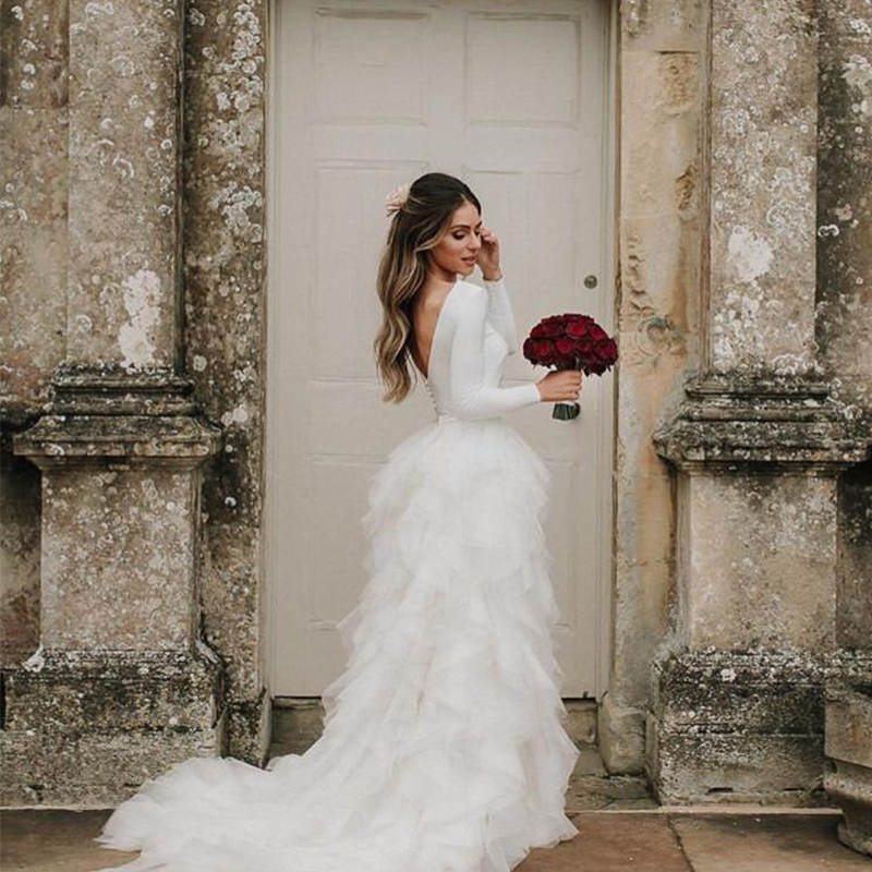 Vintage Long Sleeves A-e Dresses Jewel Necke Backless Garden Wedding Gowns Tiered Ruffles Skirt Sweep Train