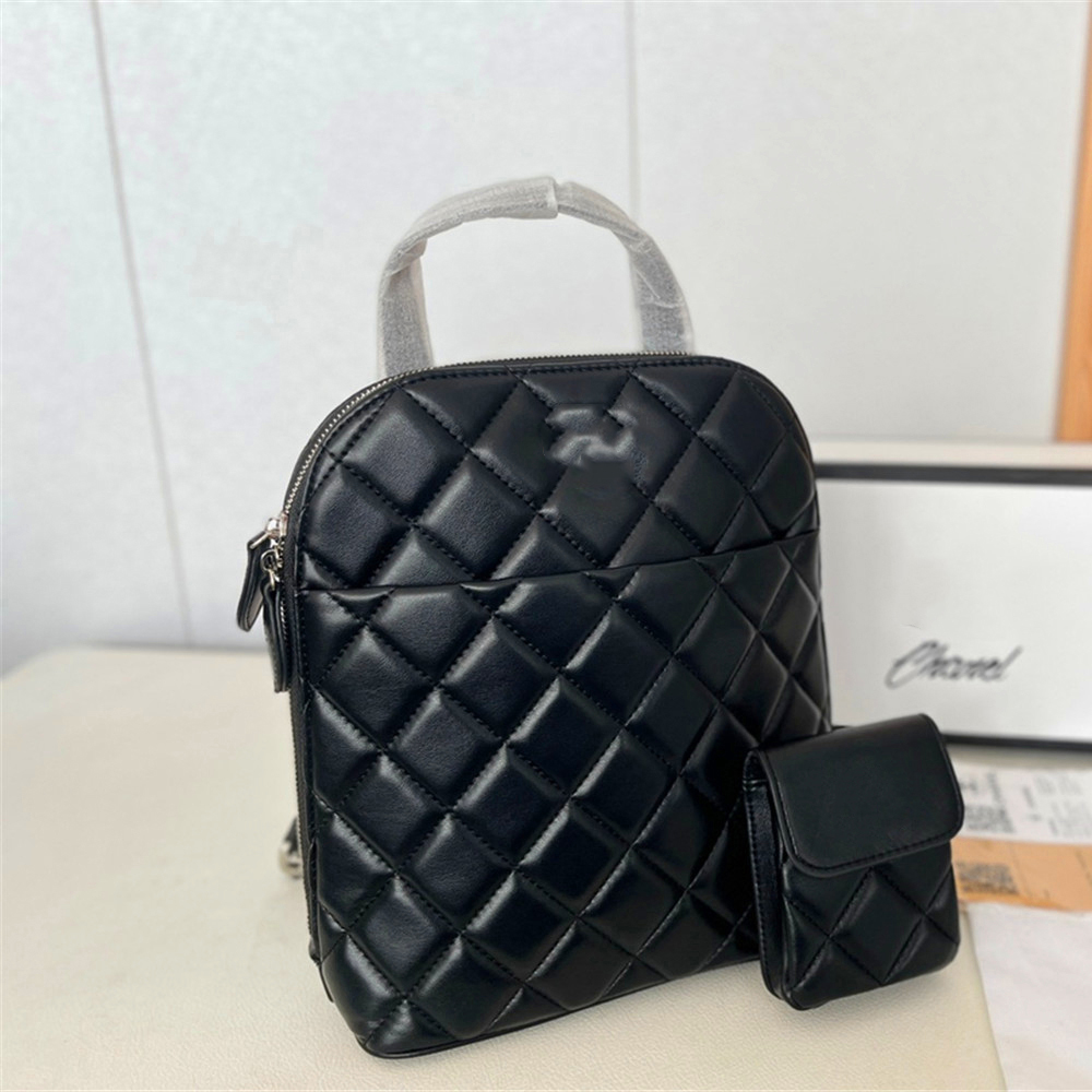 COCO Shell Backpack Black vintage Diamond Lattice saddle schoolbag Utility Crossbody tote bag Phone Pocket Designers Shoulder Bags Luxurys Backpacks Womens Lady, Blue
COCO Shell Backpack Black vintage Diamond Lattice saddle schoolbag Utility Crossbody tote bag Phone Pocket Designers Shoulder Bags Luxurys Backpacks Womens Lady, Blue