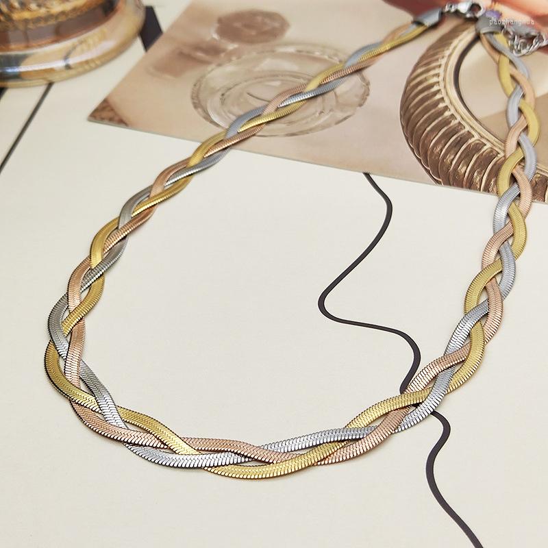 Bangle Trend High-end Color Hand-woven Necklace Female Creative Personality Cold Fashion Style Collarbone Braided Chain Wholesale
Bangle Trend High-end Color Hand-woven Necklace Female Creative Personality Cold Fashion Style Collarbone Braided Chain Wholesale