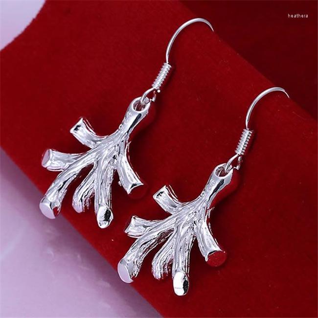 Hoop Earrings ESE067 Silver Color For Women 925 Jewelry Christmas Fashion Leaf 
Hoop Earrings ESE067 Silver Color For Women 925 Jewelry Christmas Fashion Leaf