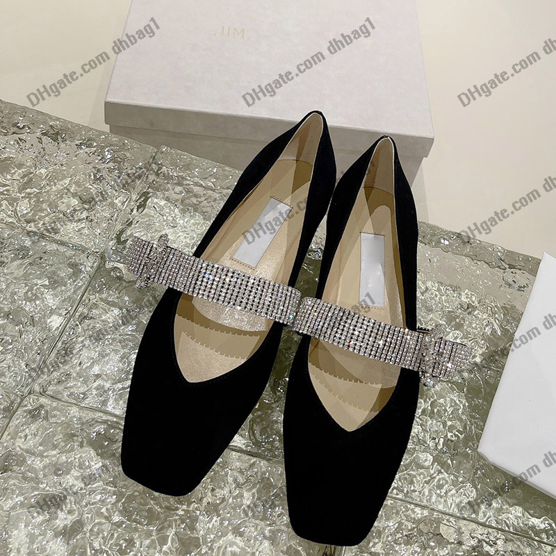 Designer Sheepskin Suede Womens Full Drill Dress Shoes Elegant Flat Heels Ballet Shoe Espadrilles Loafers Pumps And Slingbacks With Dreese Retro Black Booties
Designer Sheepskin Suede Womens Full Drill Dress Shoes Elegant Flat Heels Ballet Shoe Espadrilles Loafers Pumps And Slingbacks With Dreese Retro Black Booties
