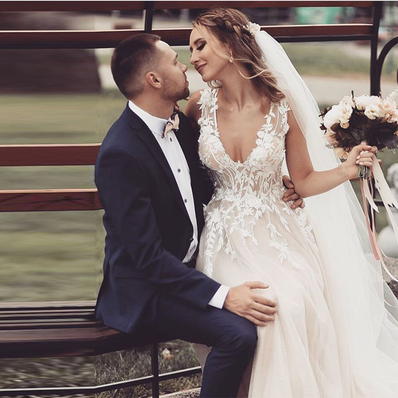 Sexy V-neck Boho Wedding Dress Sleeveless A-line Backless Appliques Gown Sofuge Vestido De Noiva Dubai Arabic Suknia Slubna, Hunter green
Sexy V-neck Boho Wedding Dress Sleeveless A-line Backless Appliques Gown Sofuge Vestido De Noiva Dubai Arabic Suknia Slubna, Hunter green