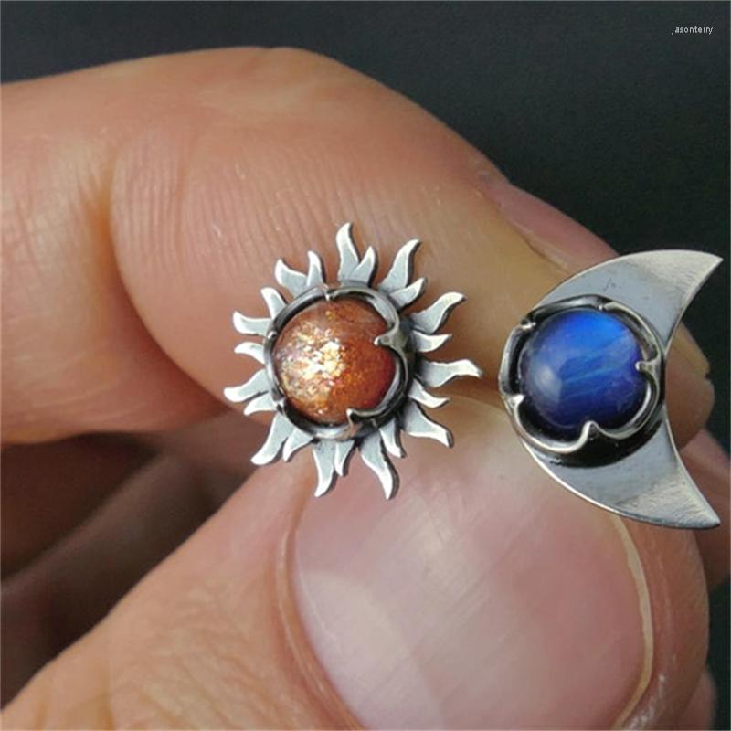 Stud Earrings Gothic Inlaid Natural Stone Sun And Moon Women Innovative Design Asymmetric Party Gift Jewelry
Stud Earrings Gothic Inlaid Natural Stone Sun And Moon Women Innovative Design Asymmetric Party Gift Jewelry