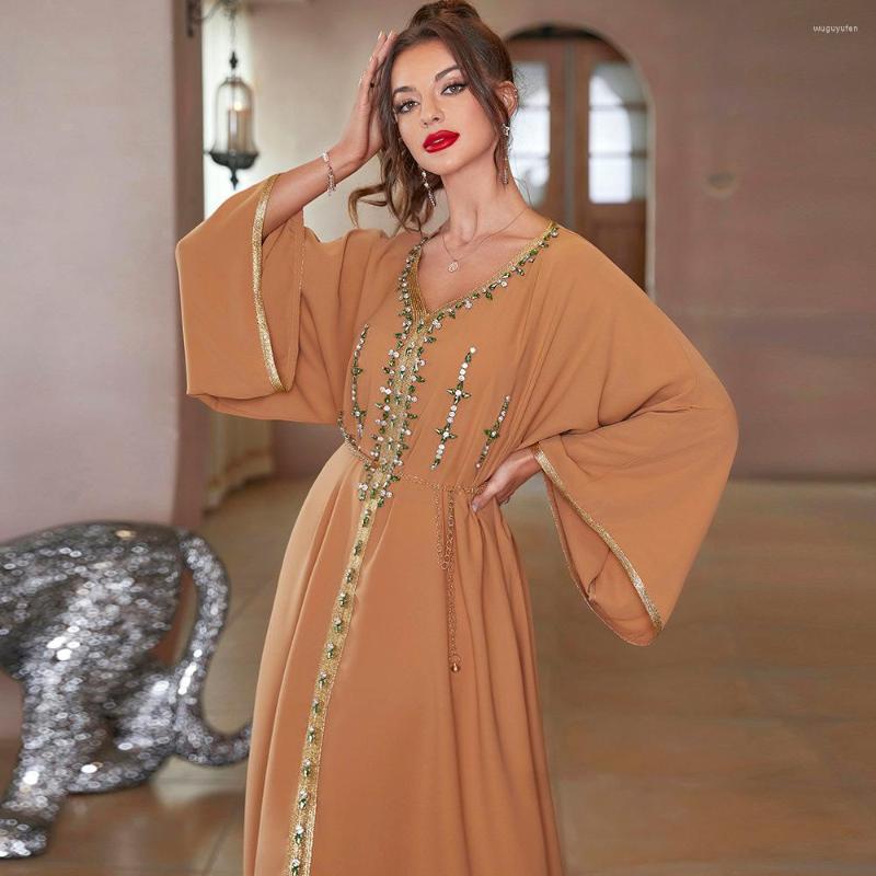 Ethnic Clothing Dubai Hijab Women Dress Khaki V-Neck Hand Stitched Raglan Sleeve Party 2022 Kaftan Abayas Djellaba Moroccan Vestidos
Ethnic Clothing Dubai Hijab Women Dress Khaki V-Neck Hand Stitched Raglan Sleeve Party 2022 Kaftan Abayas Djellaba Moroccan Vestidos