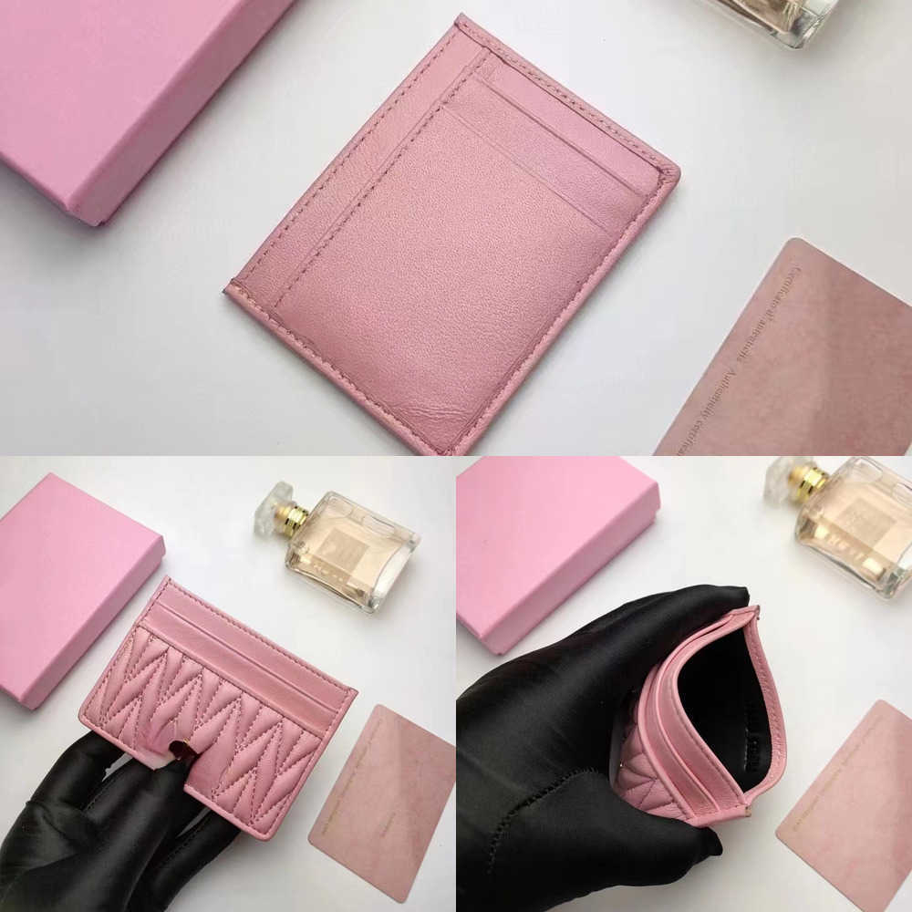 Brand Card designer design 2022 new lady wrinkled card bag holder business holder wallet, Red
Brand Card designer design 2022 new lady wrinkled card bag holder business holder wallet, Red