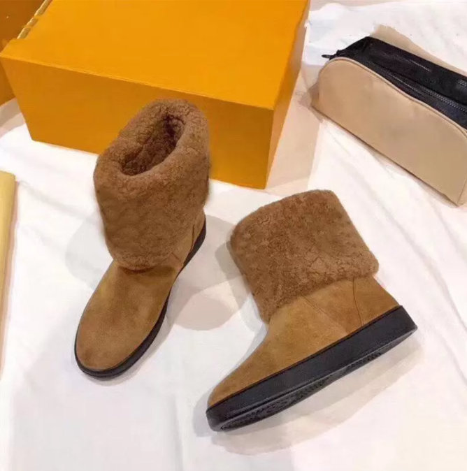 Designer Women Boots Snow Leather Flat Casual Shoes Soft Winter Warm Outdoor Girls Sheepskin Brown Black Shoe Plush Fur Half Ankle Boot With Box 35-41, #3
Designer Women Boots Snow Leather Flat Casual Shoes Soft Winter Warm Outdoor Girls Sheepskin Brown Black Shoe Plush Fur Half Ankle Boot With Box 35-41, #3